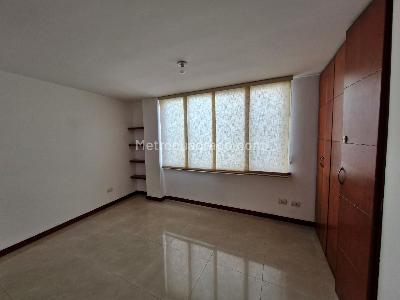 Apartamento de 3 alcobas en venta en Ciudad Jardin, Cali, 103 m² · foto 8 de 17