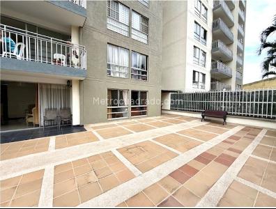 Apartamento en venta en La Flora, Cali · foto 12 de 16