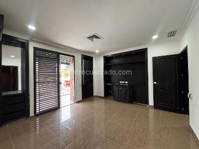 Casa de 3 alcobas en venta en Ciudad Jardin, Cali, 344 m² · foto 14 de 20