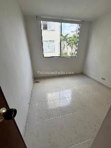 Apartamento de 3 alcobas en venta en La Flora, Cali, 65 m² · foto 9 de 14