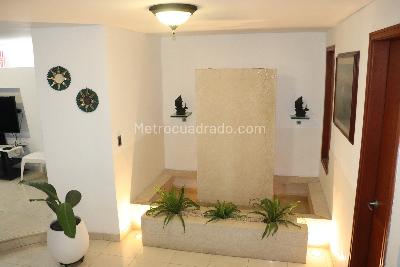 Casa de 5 alcobas en venta en El Ingenio Ii, Cali, 520 m² · foto 2 de 15