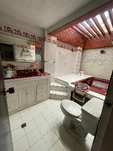 Casa de 5 alcobas en venta en San Joaquin, Cali, 252 m² · foto 19 de 20