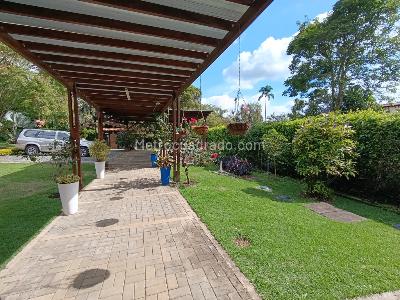 Casa de 4 alcobas en venta en Parcelaciones Pance, Cali, 500 m² · foto 8 de 20