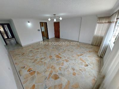 Apartamento de 3 alcobas en venta en Departamental, Cali, 94 m² · foto 3 de 10