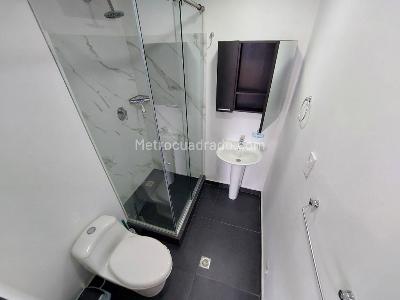 Apartamento de 3 alcobas en venta en Departamental, Cali, 94 m² · foto 9 de 10