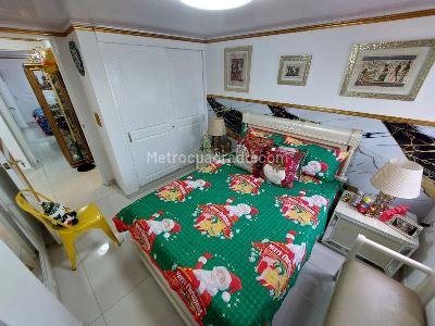 Apartamento de 3 alcobas en venta en Departamental, Cali, 94 m² · foto 12 de 19