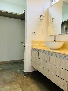 Apartamento de 3 alcobas en venta en Cristales, Cali, 131 m² · foto 15 de 20