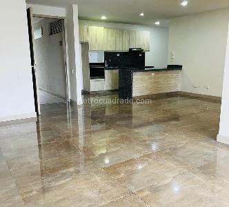 Apartamento de 3 alcobas en venta en Cristales, Cali, 131 m² · foto 17 de 20