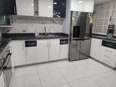 Casa de 4 alcobas en venta en Panamericano, Cali, 210 m² · foto 2 de 20