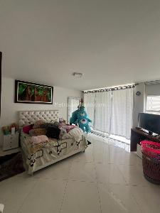 Casa de 5 alcobas en venta en La Hacienda, Cali, 320 m² · foto 4 de 7