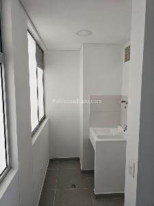 Apartamento de 2 alcobas en venta en Cristales, Cali, 85 m² · foto 6 de 11