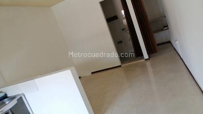 Casa de 4 alcobas en venta en Departamental, Cali, 200 m² · foto 3 de 11