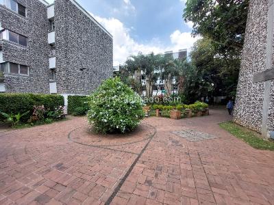Apartamento en venta en Camino Real, Cali · foto 2 de 17