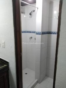Apartamento de 3 alcobas en venta en Camino Real, Cali, 120 m² · foto 9 de 11