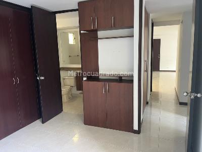 Apartamento de 3 alcobas en venta en Valle Del Lili, Cali, 72 m² · foto 11 de 19