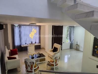 Casa de 5 alcobas en venta en Pance, Cali, 500 m² · foto 2 de 20
