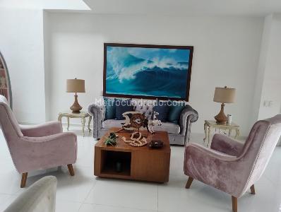 Casa de 5 alcobas en venta en Pance, Cali, 450 m² · foto 2 de 20