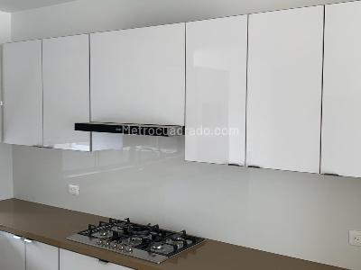 Apartamento de 3 alcobas en venta en Santa Teresita, Cali, 200 m² · foto 4 de 12