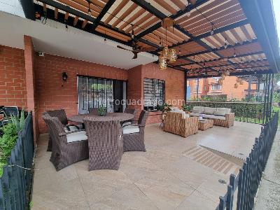 Casa de 4 alcobas en venta en La Hacienda, Cali, 124 m² · foto 2 de 17