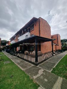Casa de 4 alcobas en venta en La Hacienda, Cali, 124 m² · foto 3 de 17