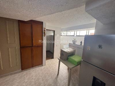 Apartamento de 3 alcobas en venta en Centenario, Cali, 127 m² · foto 4 de 20