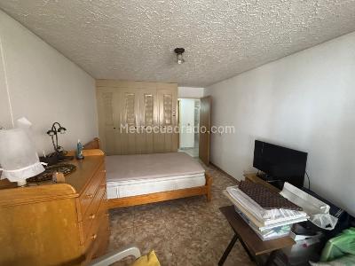 Apartamento de 3 alcobas en venta en Centenario, Cali, 127 m² · foto 15 de 20