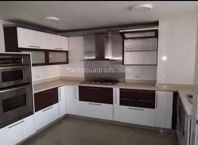 Apartamento de 3 alcobas en venta en El Peñon, Cali, 300 m² · foto 3 de 8
