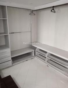 Apartamento de 3 alcobas en venta en El Peñon, Cali, 300 m² · foto 4 de 8