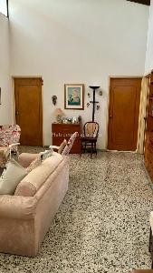 Casa de 5 alcobas en venta en Ciudad Jardin, Cali, 1560 m² · foto 9 de 17