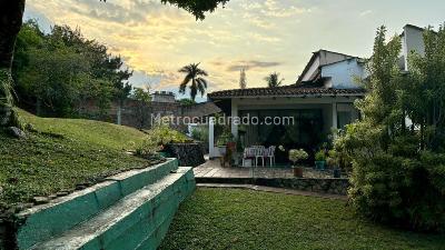 Casa de 5 alcobas en venta en Ciudad Jardin, Cali, 1560 m² · foto 12 de 17