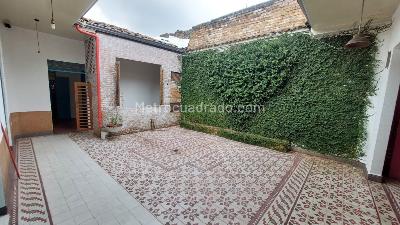 Casa en Arriendo, Granada, Cali
