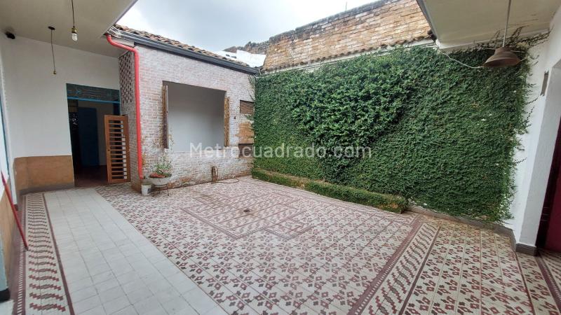 Casa en Arriendo, Granada, Cali