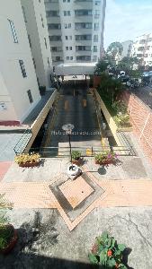 Apartamento de 3 alcobas en venta en Prados Del Norte, Cali, 74 m² · foto 3 de 20