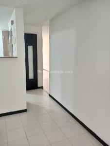 Apartamento de 3 alcobas en venta en Prados Del Norte, Cali, 74 m² · foto 17 de 20