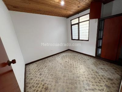 Casa de 4 alcobas en venta en Nueva Tequendama, Cali, 220 m² · foto 14 de 20