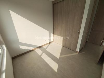 Apartamento de 2 alcobas en venta en La Flora, Cali, 92 m² · foto 8 de 20