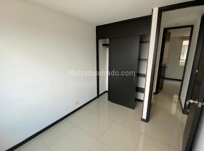 Apartamento en venta en El Limonar, Cali · foto 8 de 9