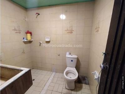 Casa de 2 alcobas en venta en La Floresta, Cali, 400 m² · foto 10 de 20