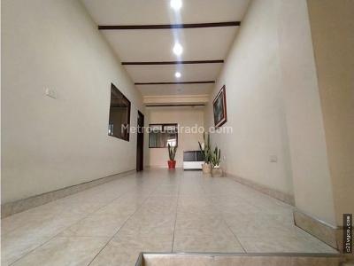 Casa de 2 alcobas en venta en La Floresta, Cali, 400 m² · foto 13 de 20