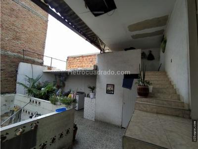 Casa de 2 alcobas en venta en La Floresta, Cali, 400 m² · foto 18 de 20