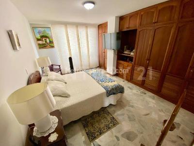 Apartamento de 4 alcobas en venta en Santa Teresita, Cali, 130 m² · foto 8 de 20