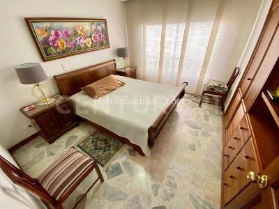 Apartamento de 4 alcobas en venta en Santa Teresita, Cali, 130 m² · foto 12 de 20