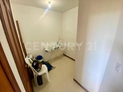 Apartamento de 4 alcobas en venta en Santa Teresita, Cali, 130 m² · foto 17 de 20