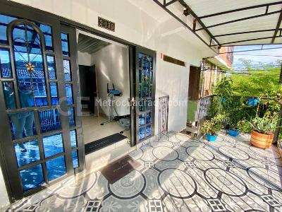 Apartamento de 5 alcobas en venta en Los Andes B, Cali, 340 m² · foto 2 de 17