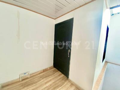 Apartamento de 5 alcobas en venta en Los Andes B, Cali, 340 m² · foto 14 de 17