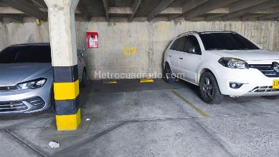Apartamento de 3 alcobas en venta en Valle Del Lili, Cali, 66 m² · foto 4 de 8
