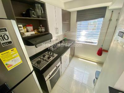 Apartamento de 2 alcobas en venta en Brisas De Los Alamos, Cali, 56 m² · foto 8 de 20