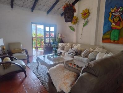Casa de 5 alcobas en venta en Dapa, Cali, 250 m² · foto 3 de 20