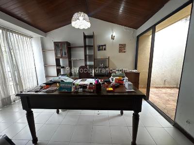 Casa de 5 alcobas en venta en El Ingenio, Cali, 250 m² · foto 12 de 20