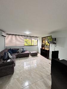 Apartamento de 3 alcobas en venta en Los Cambulos, Cali, 95 m² · foto 2 de 20